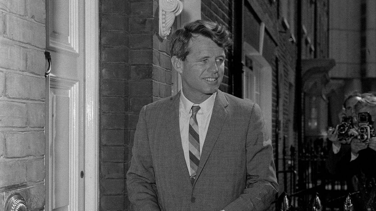 Cited evidence suggested Monroe was fatally overdosed using her own pills.