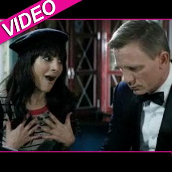 Daniel Craig Takes On His Bond Girls On SNL