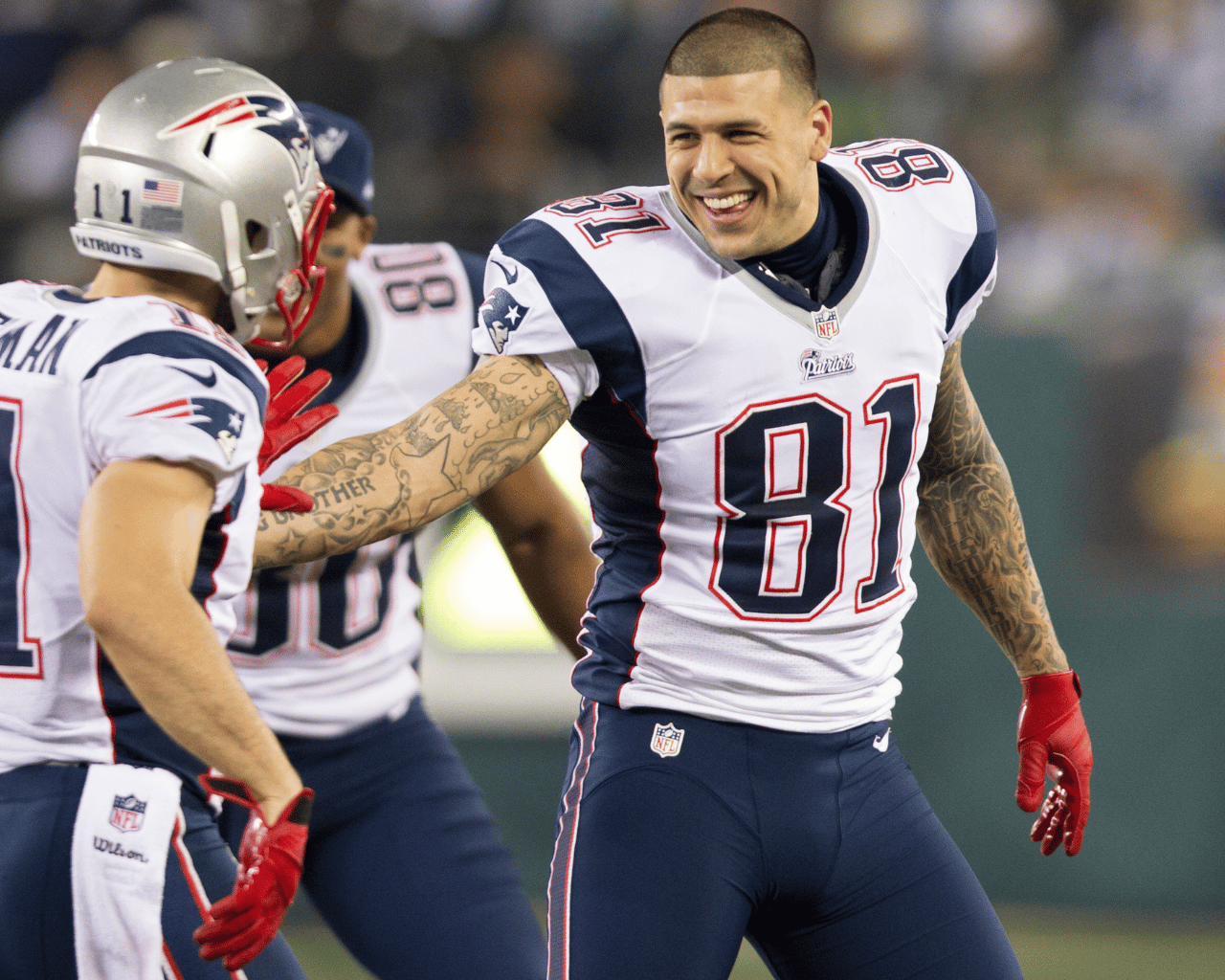 Aaron Hernandez Patriots Jerseys Selling for More Than $200 on   Despite  Murder Charges 