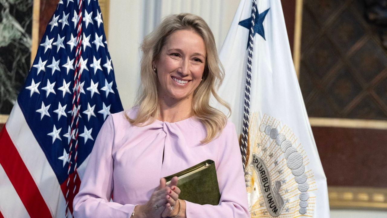 Photo of Jennifer Hegseth