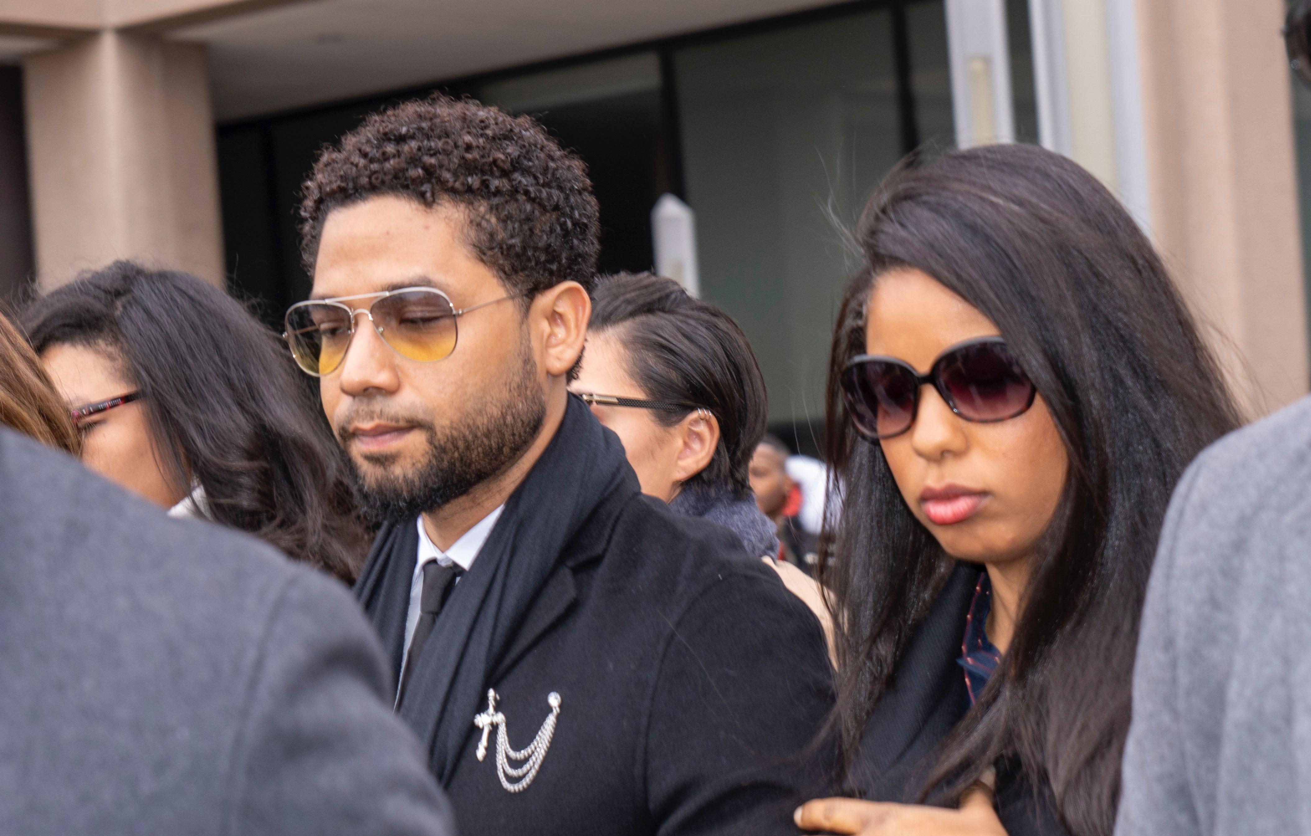 jussie smolletts black juror actor alleged attack didnt add up noose back on