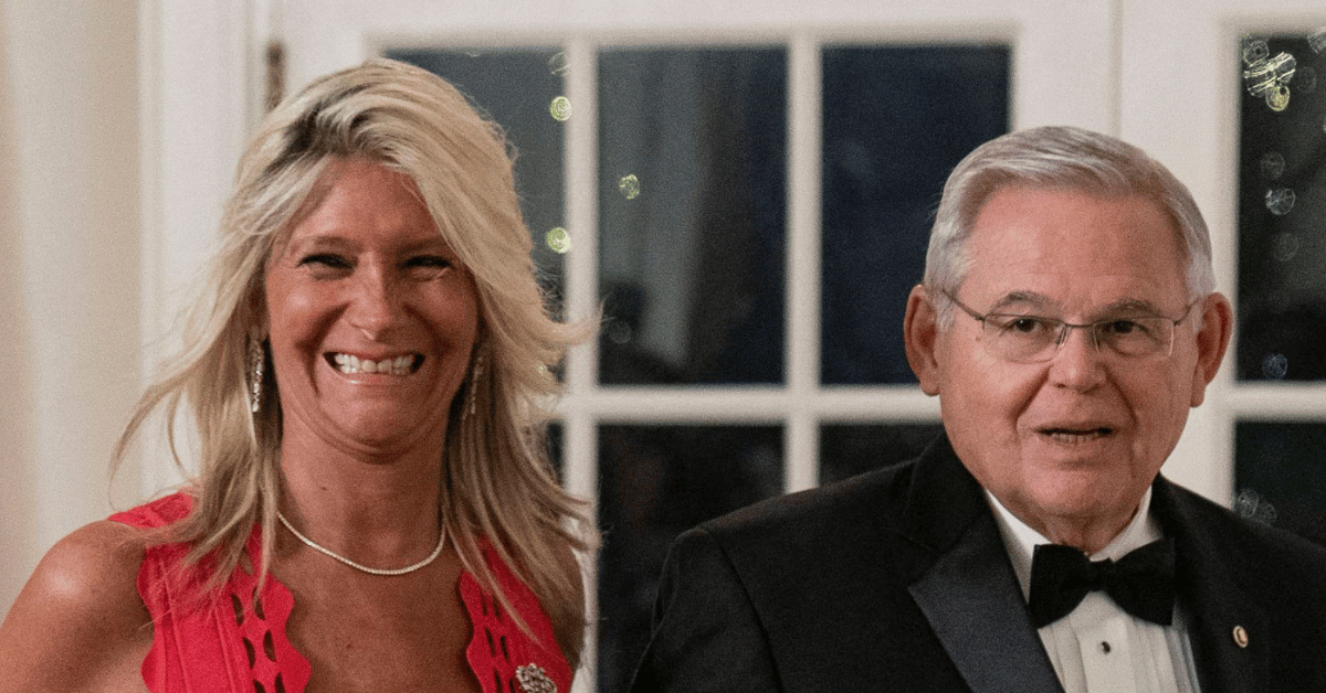 Bob Menendez's Wife Nadine Was Reported Missing by Other Lover While on Secret 2018 Vacation With Lawmaker - Vimarsana News