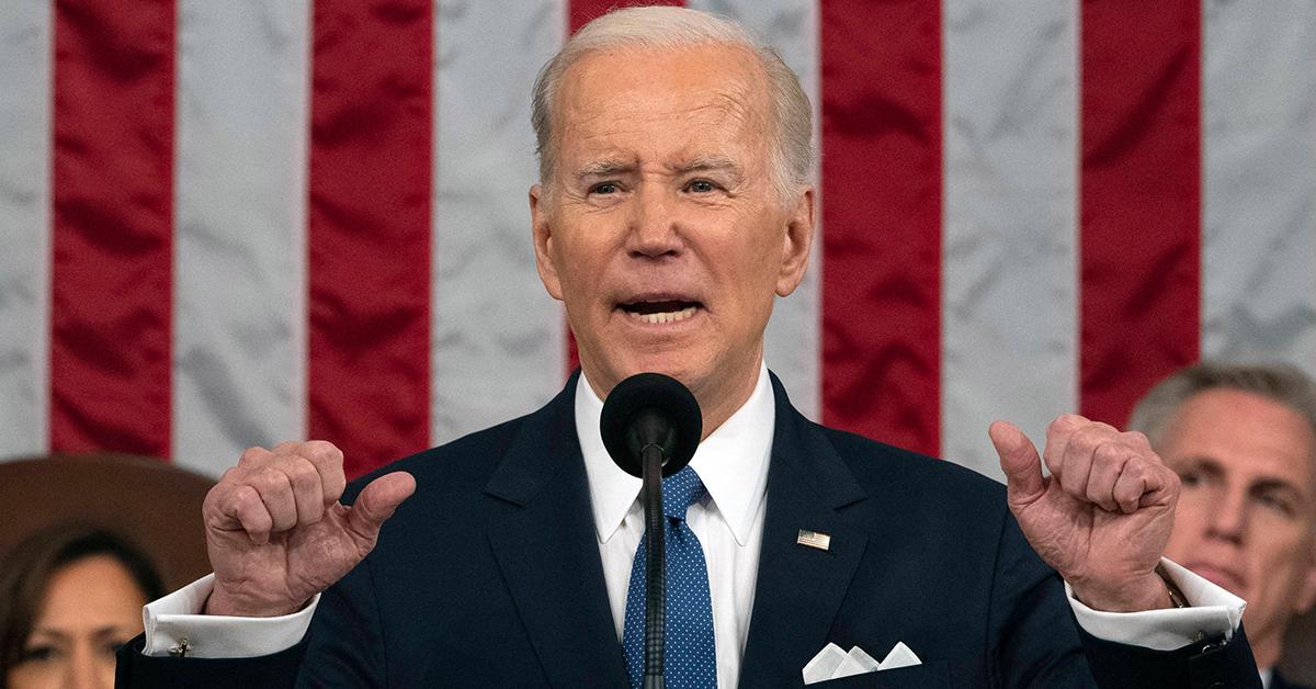 joe biden democrats feeding fbi classified docs stop  run