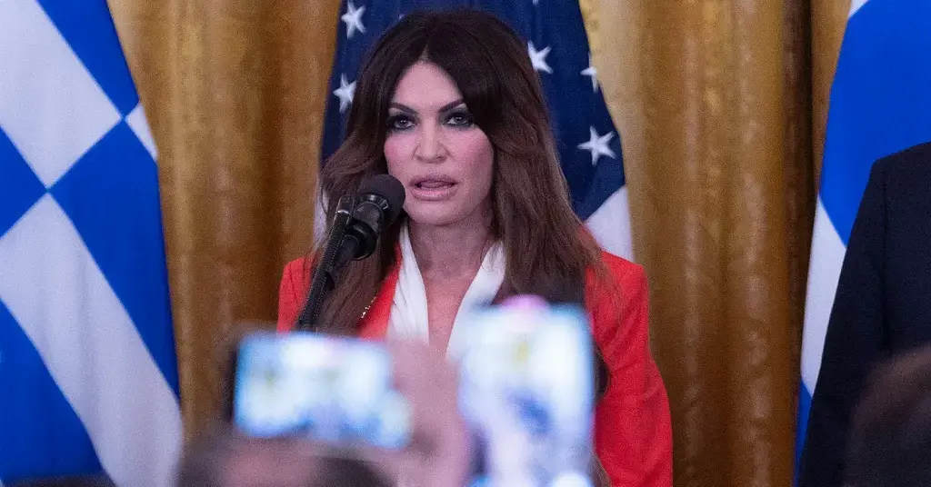 kimberly guilfoyle hurt trump family discarded don jr new flame