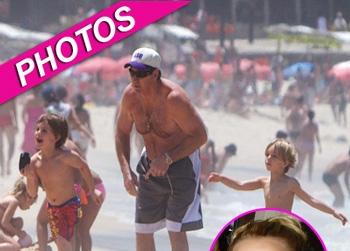 //britney spears boys ipanema brazil ramey splash_