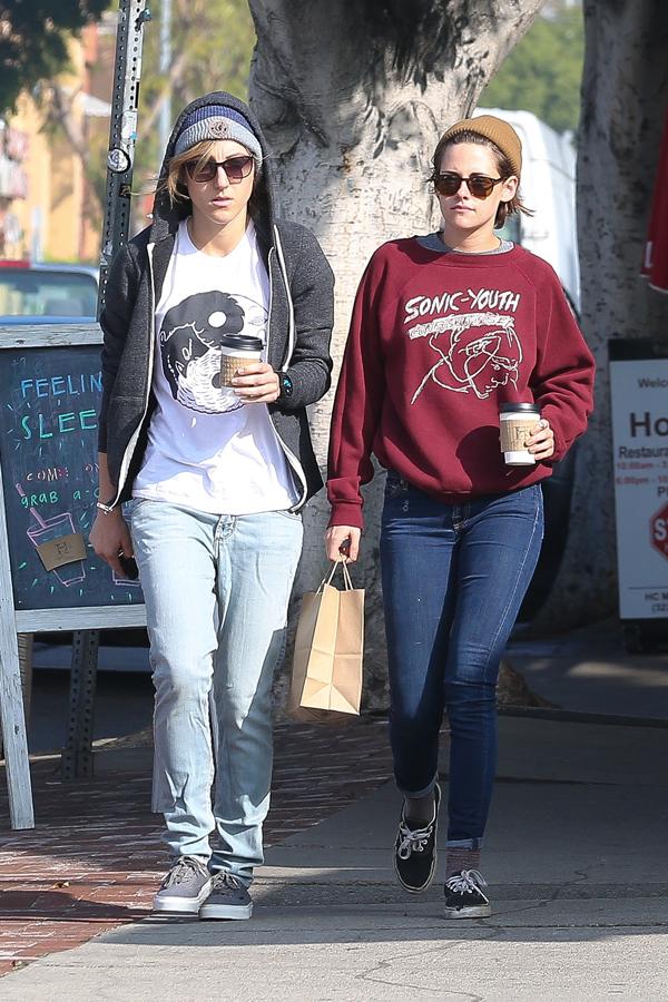 Kristen Stewart Alicia Cargile