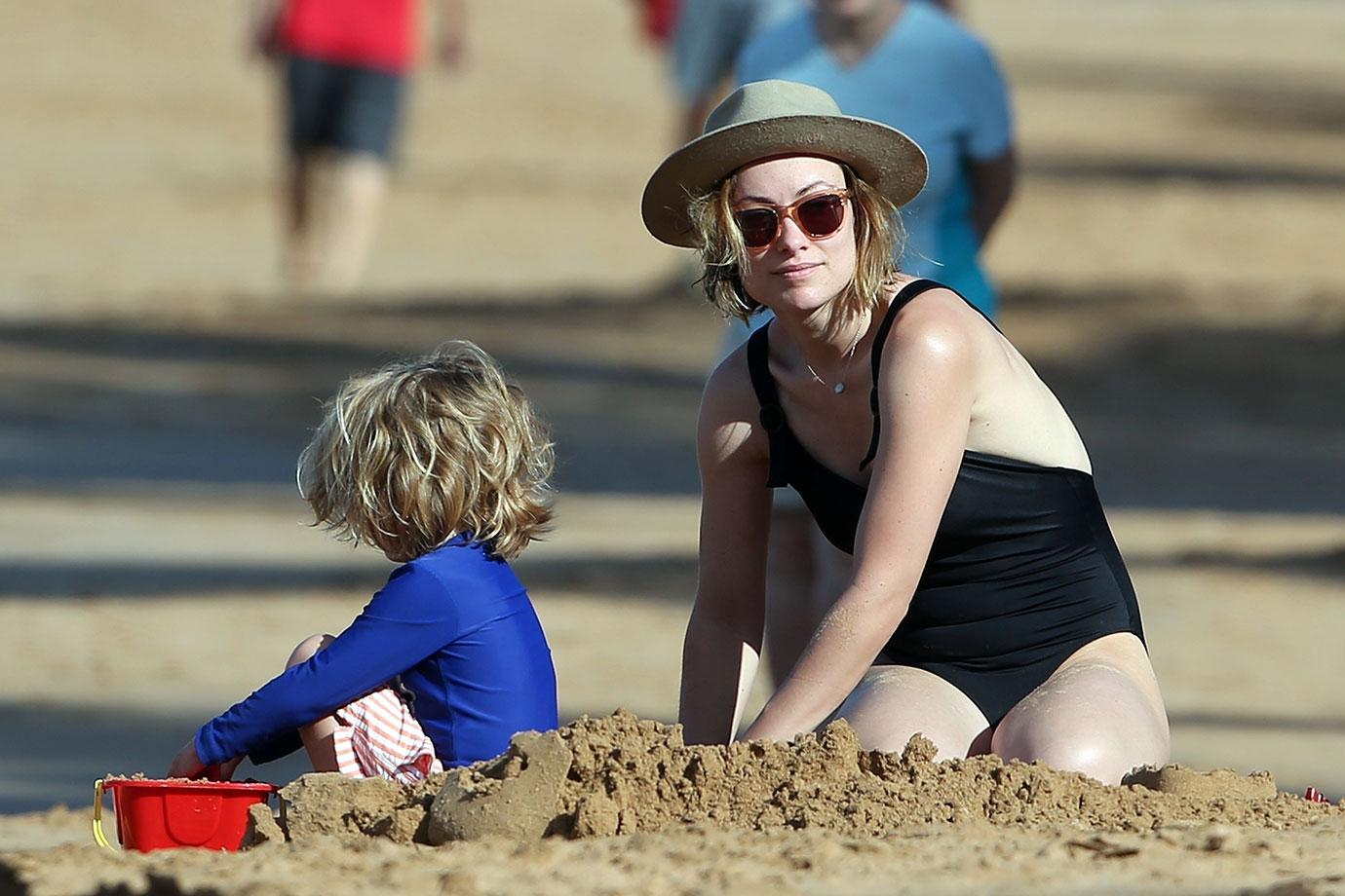 Olivia Wilde Bikini Hawaii