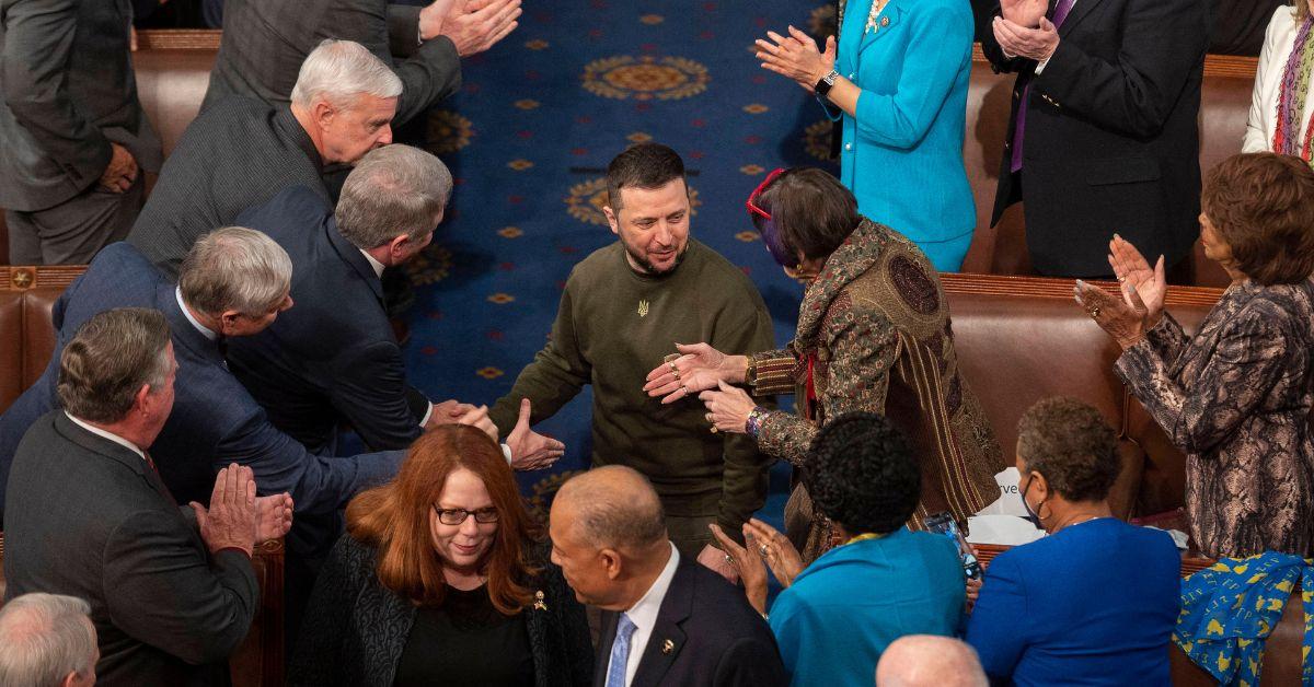 Tucker Carlson Slams Congress For Clapping During Zelenskyy's Speech