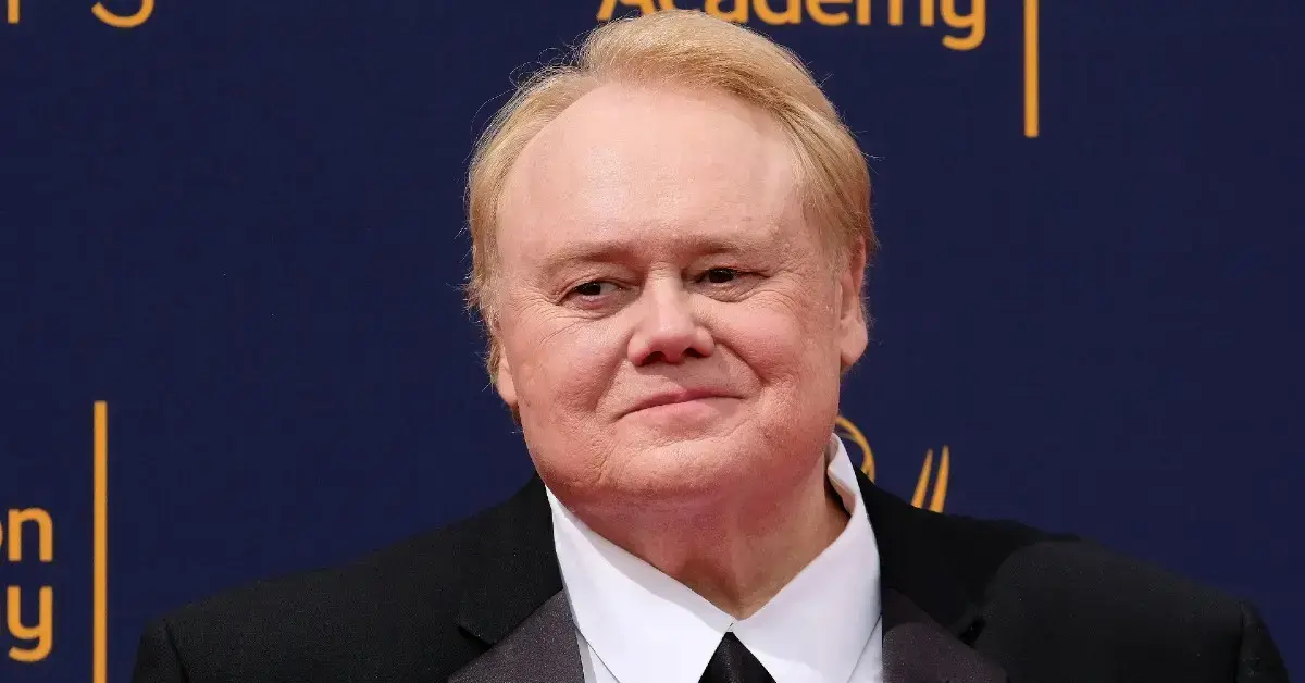 Louie Anderson Was Pressured to Amend His Trust Only 4 Days Before His Death, Sister Claims in Elder Abuse Battle - Vimarsana News