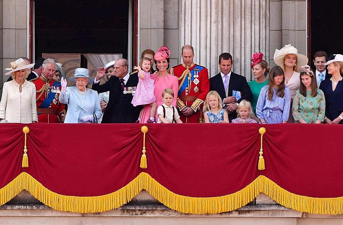 Prince William Kate Middleton Kids George Charlotte Buckingham Palace