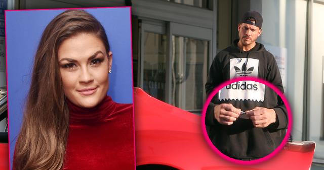 VPR Star Jax Taylor Ditches Wedding Ring Again