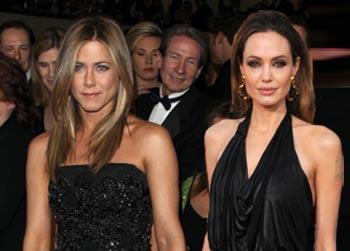 //jennifer aniston vs angelina jolie red carpet