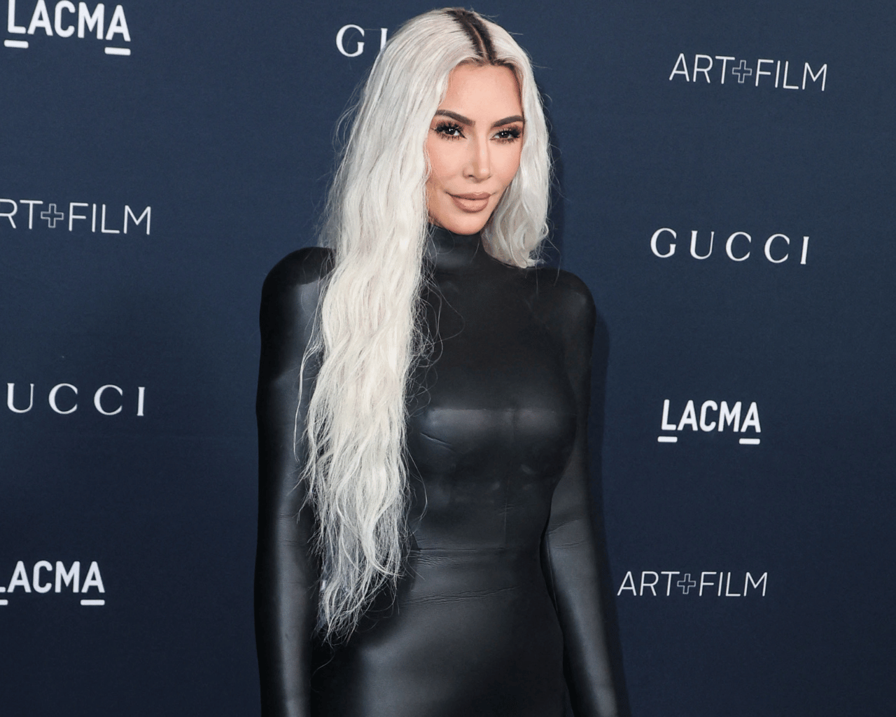 Kim Kardashian Steps Out, Seen For First Time Since Settling Divorce From  Kanye West
