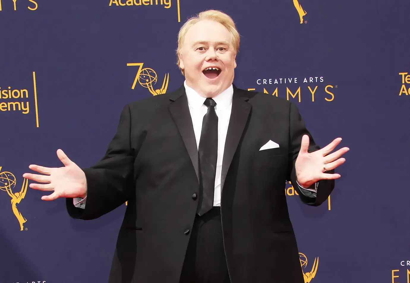 louie anderson dead  lymphoma cancer r