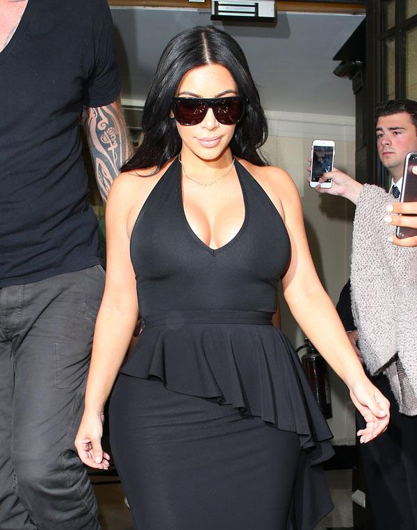 //kim kardashian pregnant dress cleavage