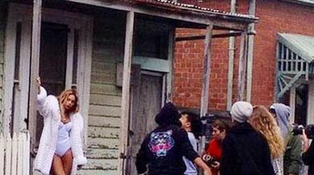 //beyonce secret photo shoot