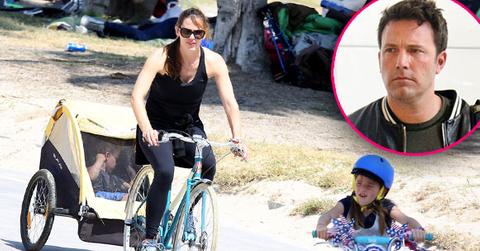 //jennifer garner ben affleck divorce beach kids bike pp