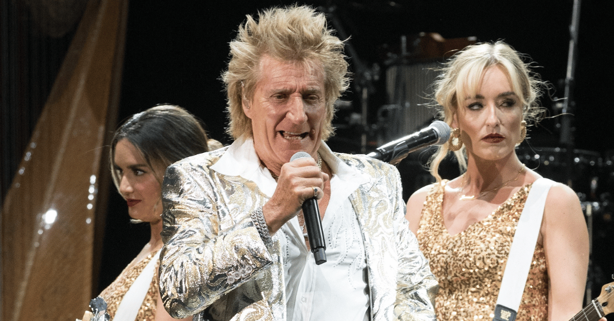 rod stewart pals fear hes drinking himself to death