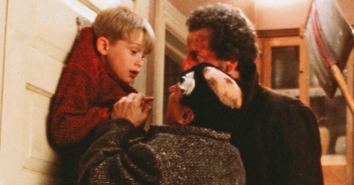 kieran culkin bars kids christmas classic home alone