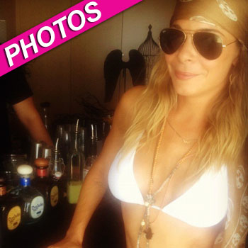 //leann rimes birthday bikini