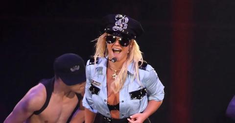 britney spears paid off ticket for driving without license proof of insurance pp