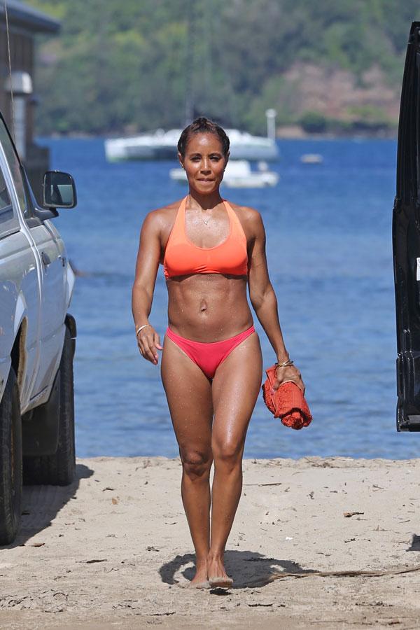 //jada pinkett smith bikini hawaii will smith divorce reports