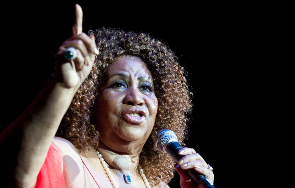 Fbi's Surveillance Notes On Aretha Franklin Revealed, Son Comments