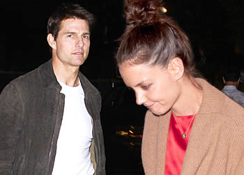 //tom cruise katie low profile