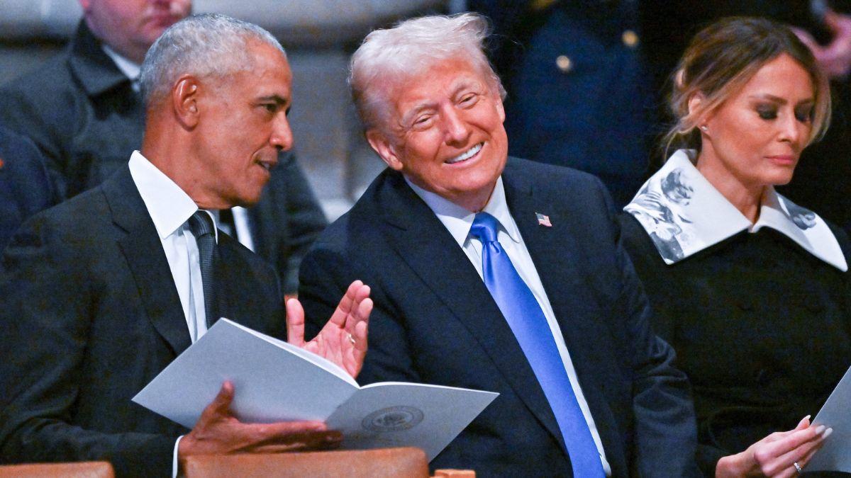 Photo of Barack Obama, Donald Trump