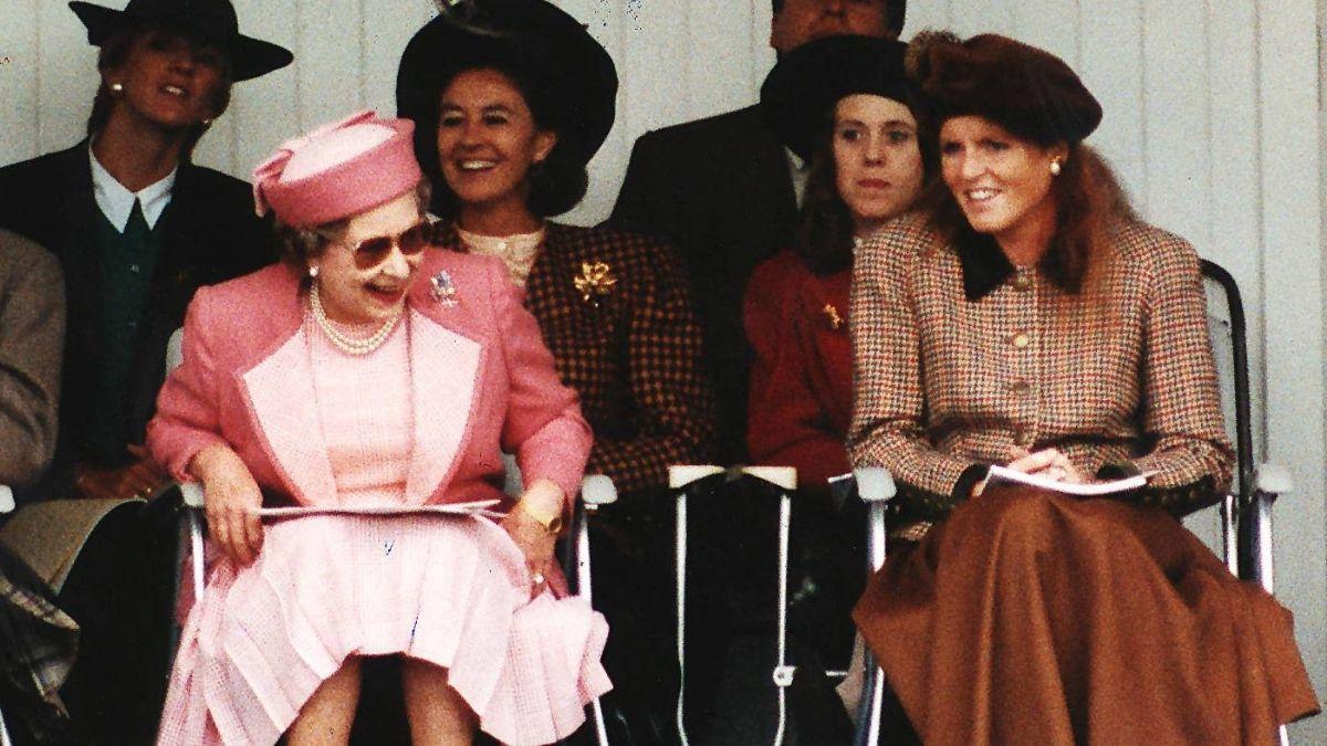 Photo of Sarah Ferguson and Queen Elizabeth
