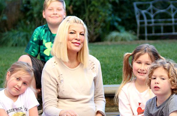 //tori spelling dean mcdermott birth baby boy pp