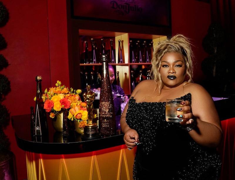 davine joy randolph celebrates with her in oscar in tow with tequila don julio  at the vanity fair oscars after party