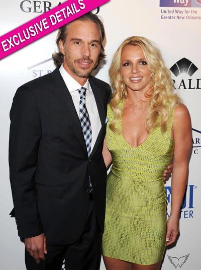 Oops.. She’s Doing It Again! Britney Spears And Jason Trawick Are Engaged