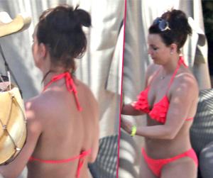 //britney spears is keeping up with kim shows off banging booty in bright pink bikini tall