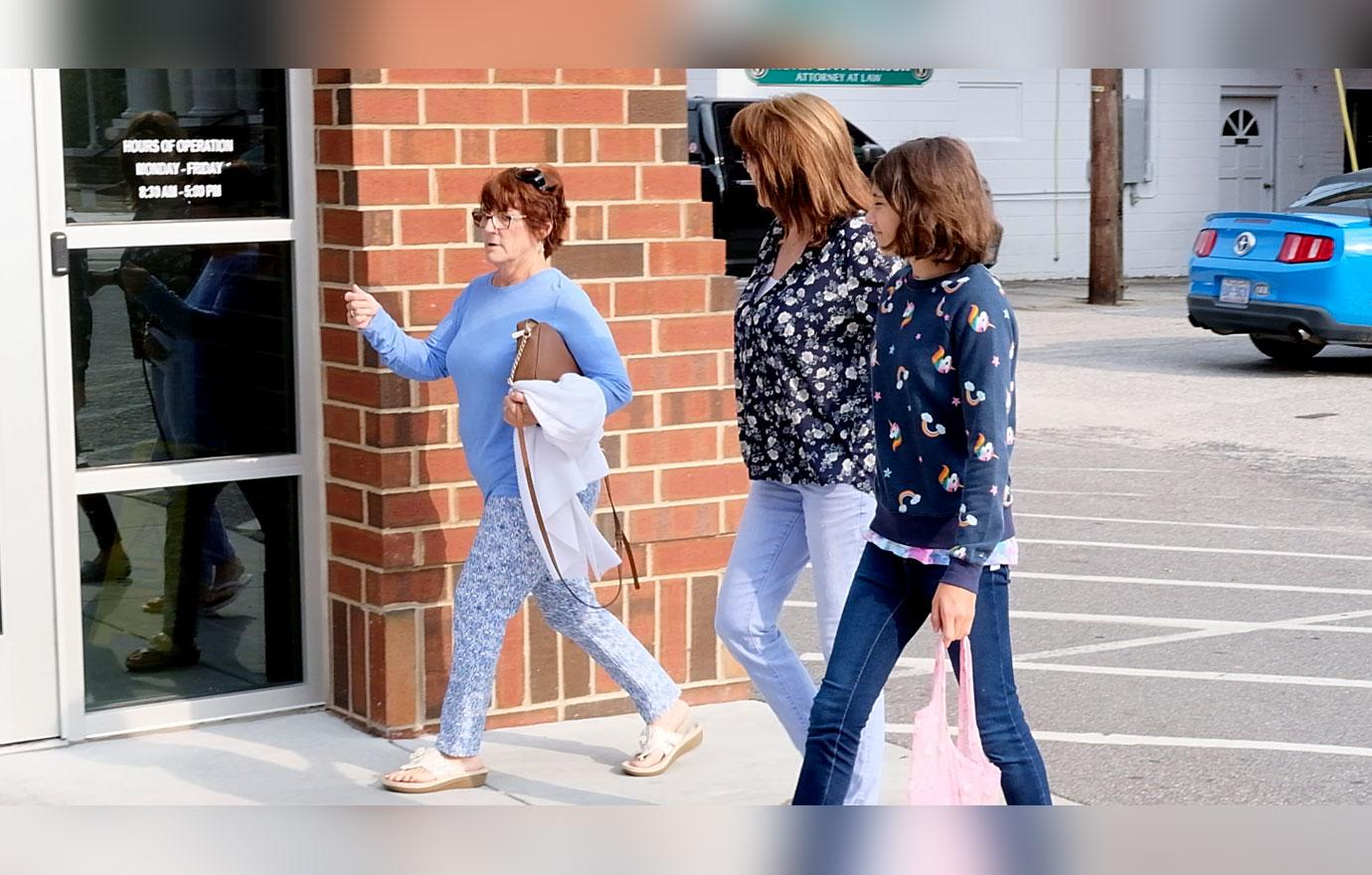 Jenelle On Good Terms With Mom After Epic Fight At Custody Hearing