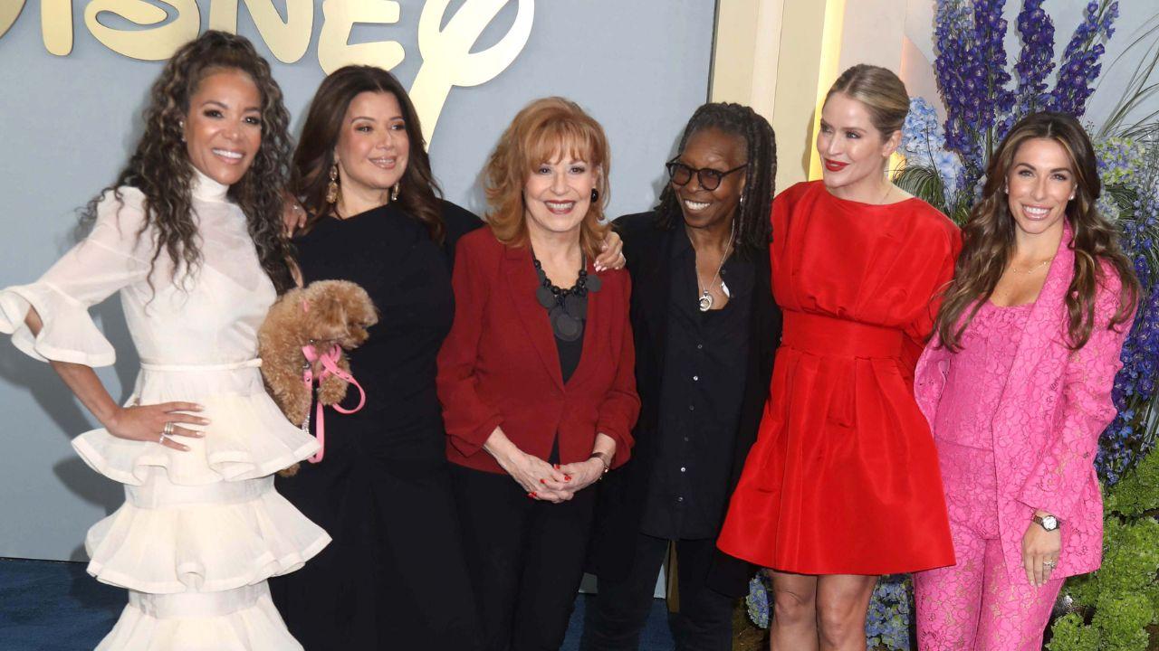Picture of Sunny Hostin, Ana Navarro, Joy Behar, Sara Haines and Alyssa Farah Griffin.