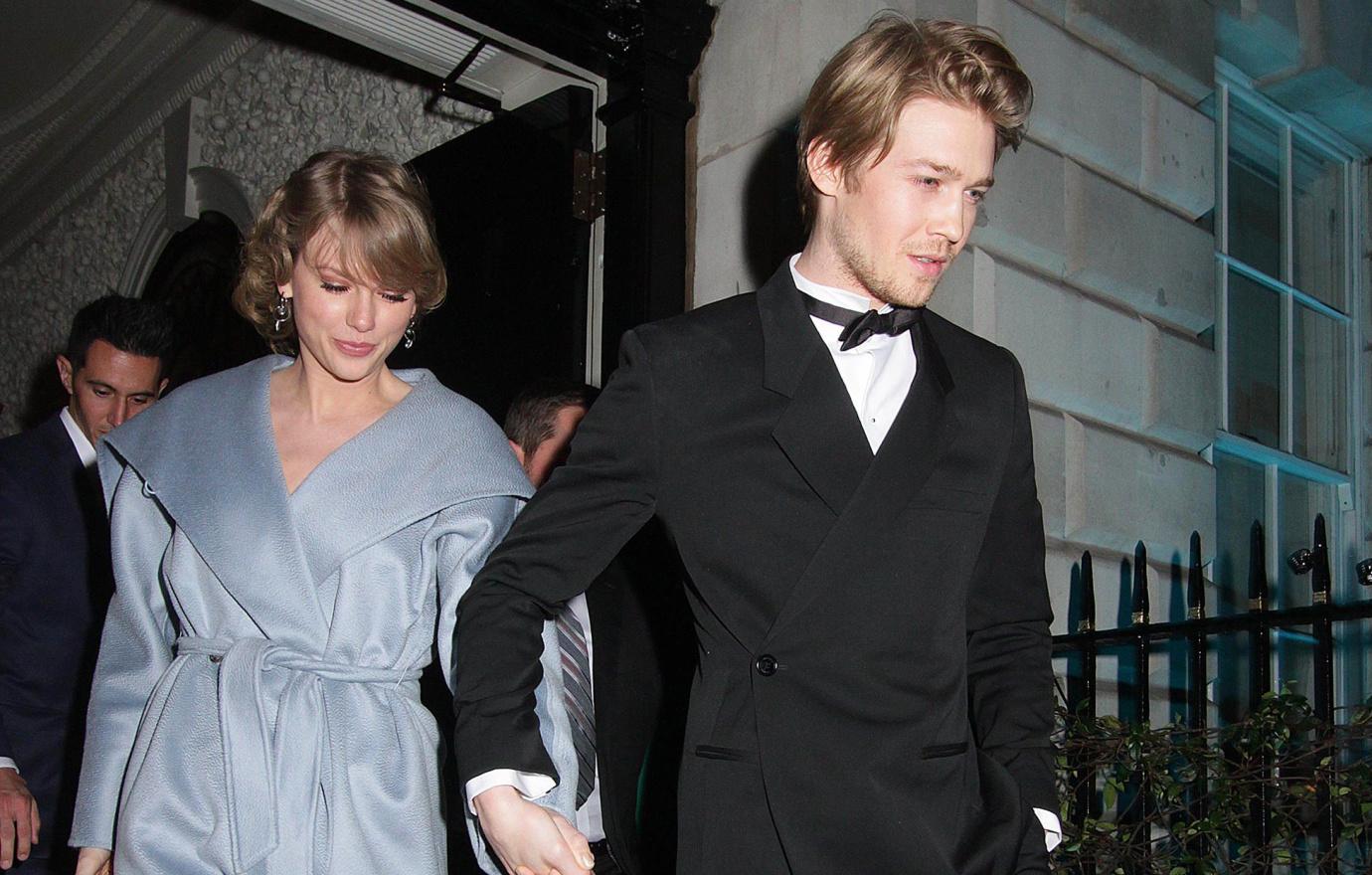 Taylor Swift and boyfriend Joy Alwyn