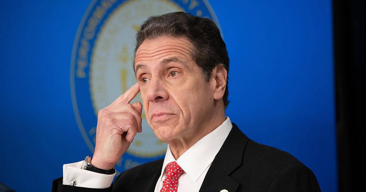 andrew cuomo demands  a year pension new york governor pardons felons