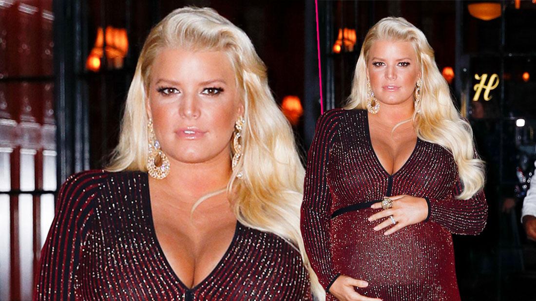 Jessica Simpson Pregnant: Before Giving Birth, Singer Flaunts Baby