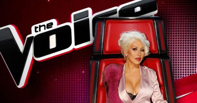 christina aguilera feud the voice