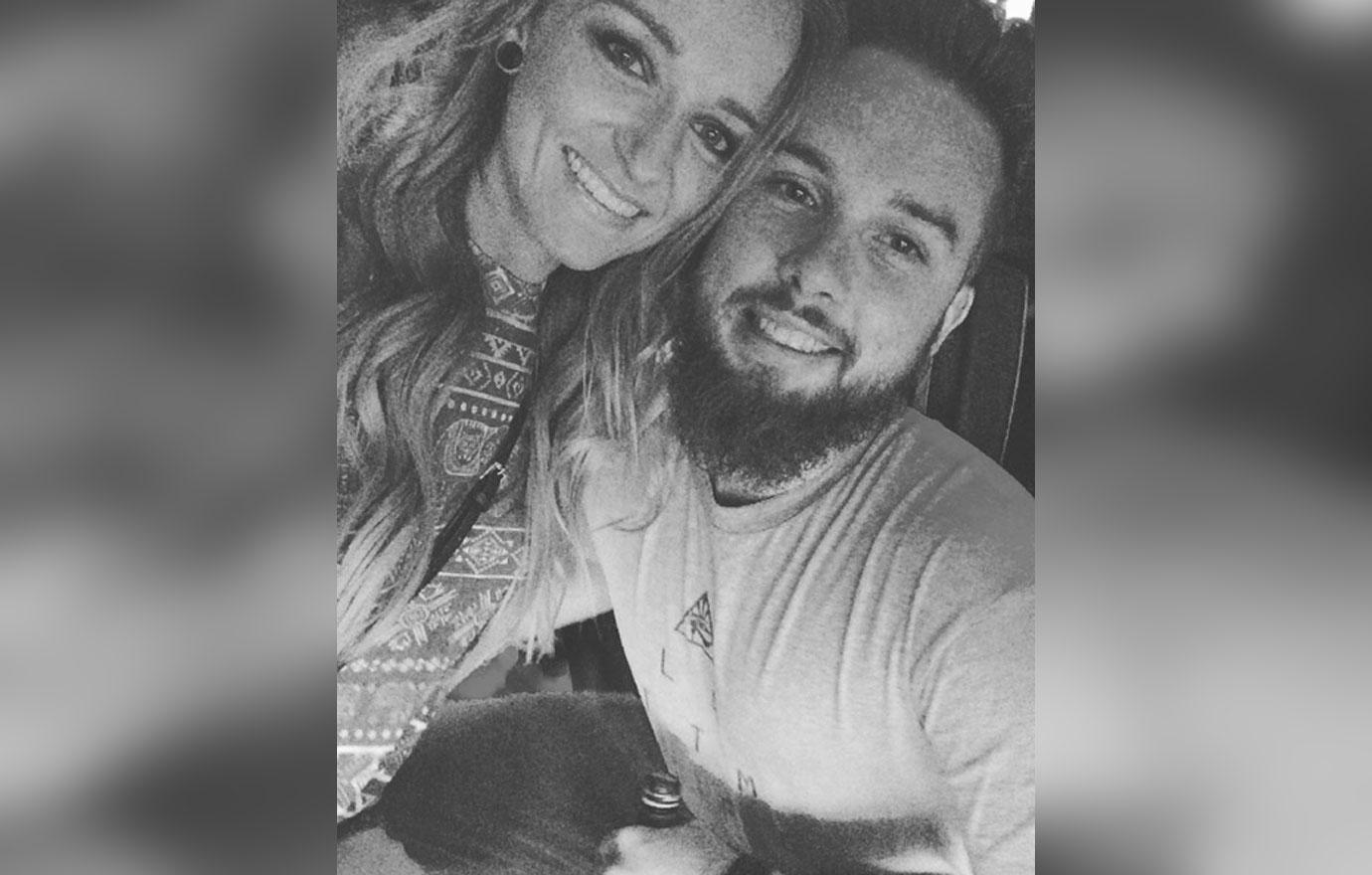 Maci Bookout & Husband Taylor’s Clothing Company Dissolved By State