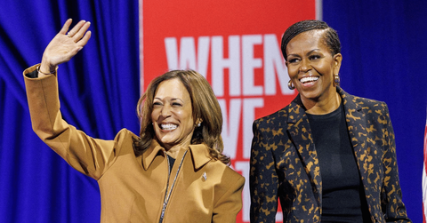 Photo of Kamala Harris and Michelle Obama
