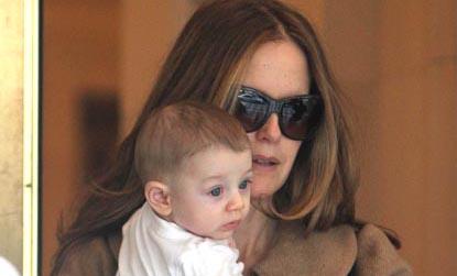 //inf_exclusive___kelly_prest__