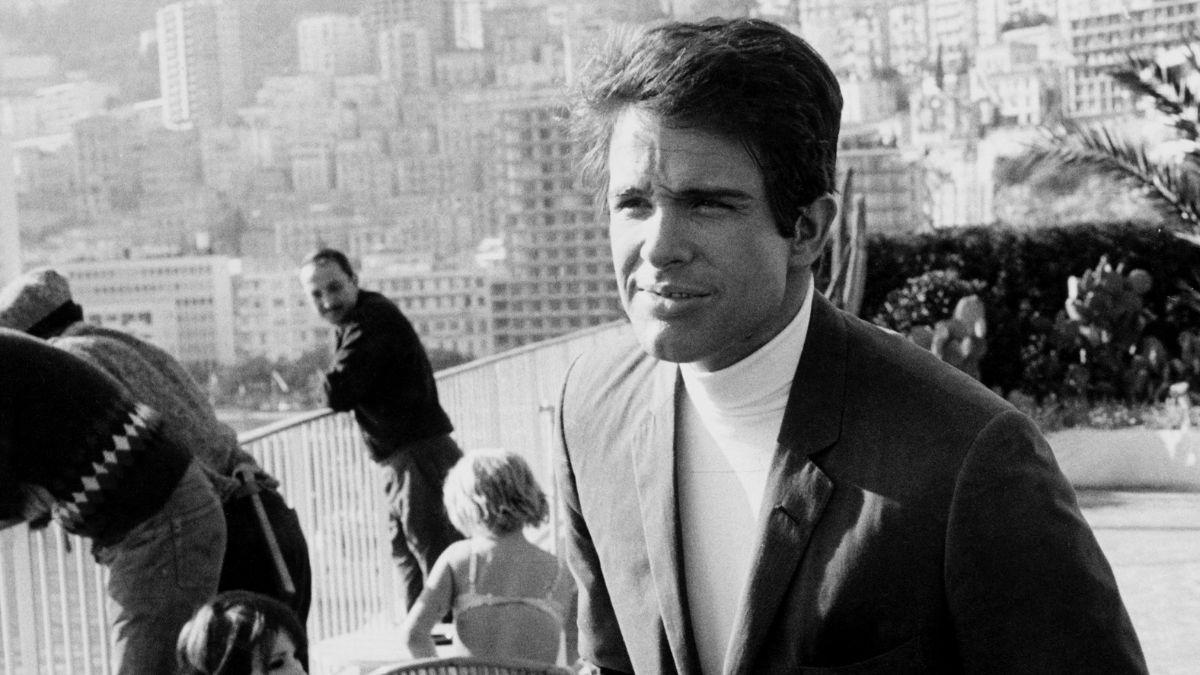Cher hooked up with Warren Beatty when she was 16.