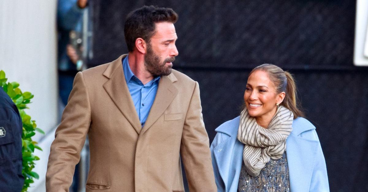 jennifer lopez and ben affleck engagement rumors see ring