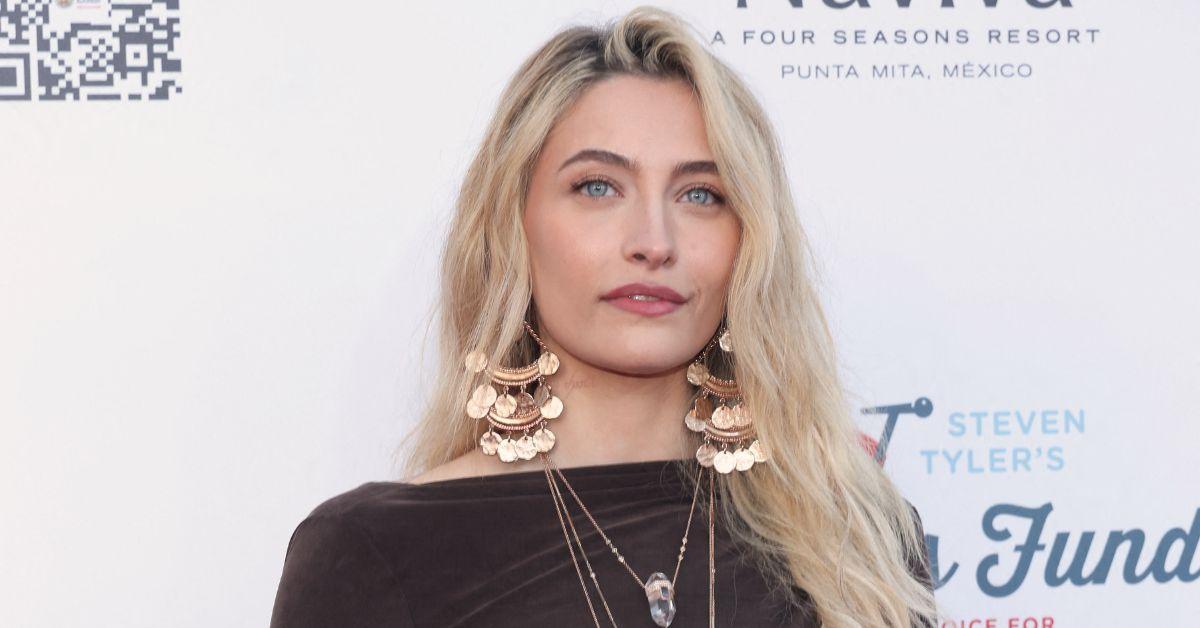 paris jackson in love justin long skips prenup