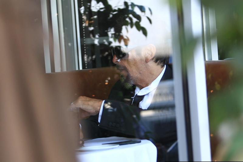 Pacino's Going Blind! See Al's Eyes All Bandaged Up