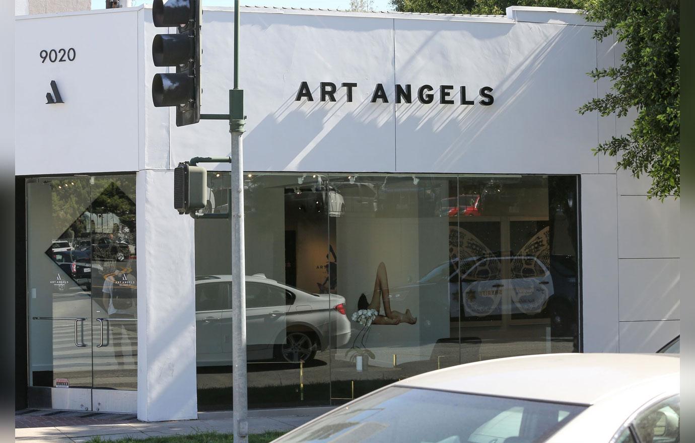 Kris Jenner And Scott Disick Visit Art Gallery