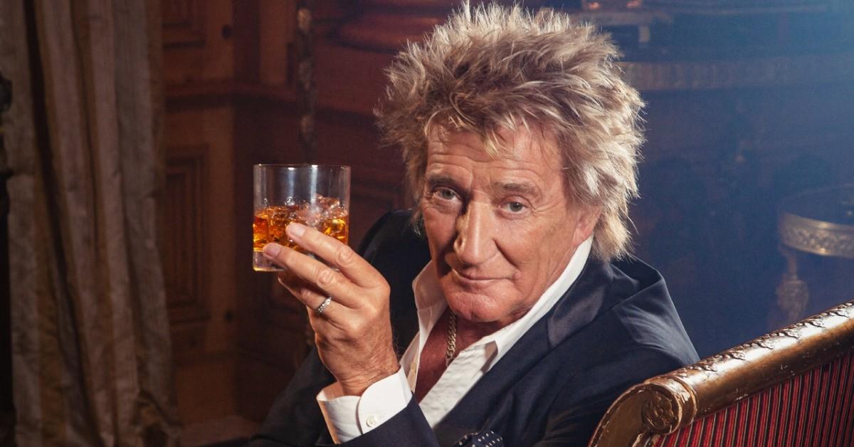 rod stewart new fears health drinking wild partying dancing girls maggie may rocker