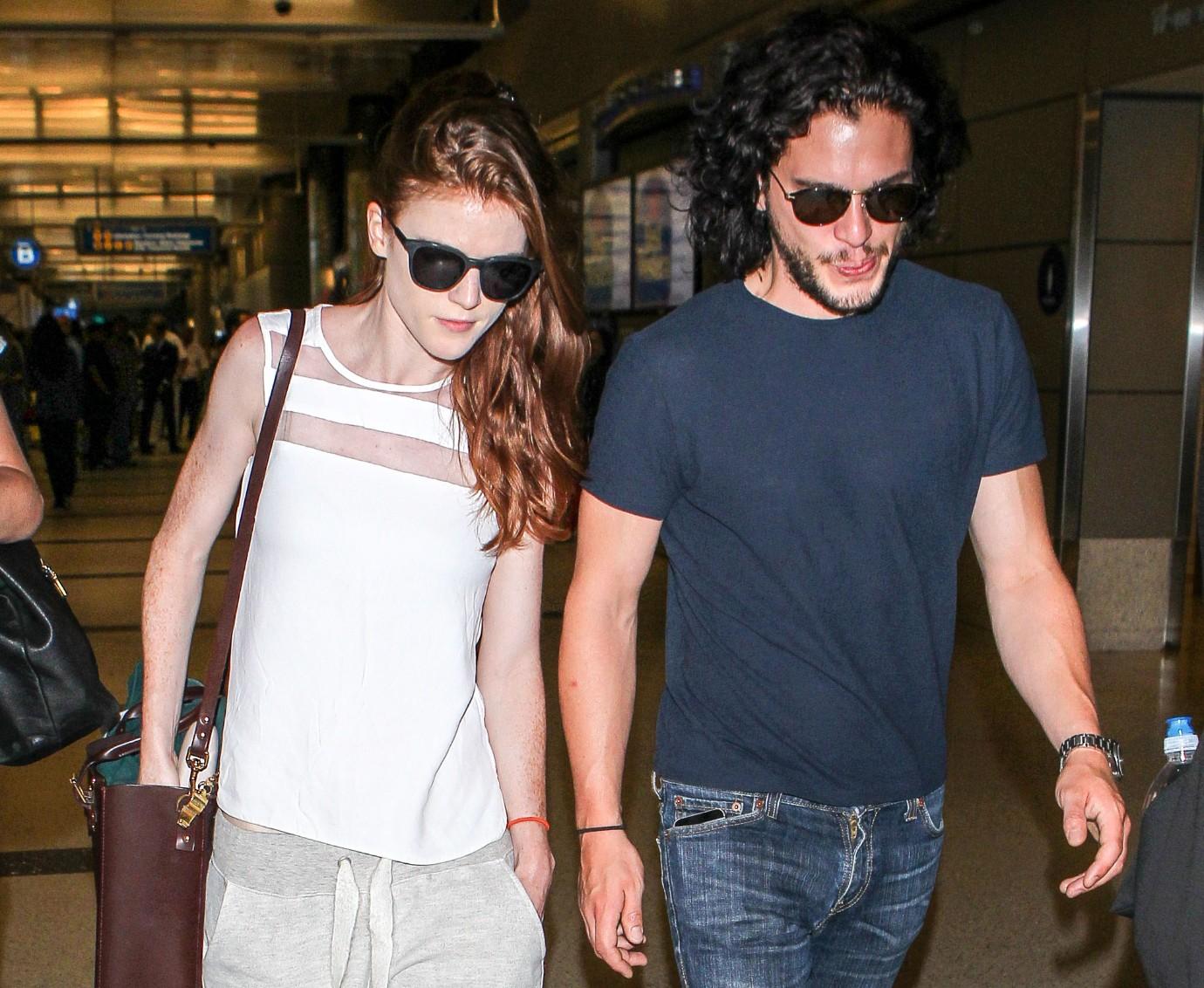 Rose Leslie and Kit Harington exit LAX airport together in 2014